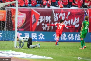  聚勒头球制胜打破个人进球荒  