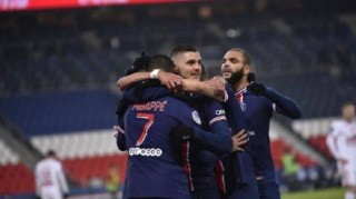  尤文图斯赛季首败来袭，那不勒斯强势缩小积分差距