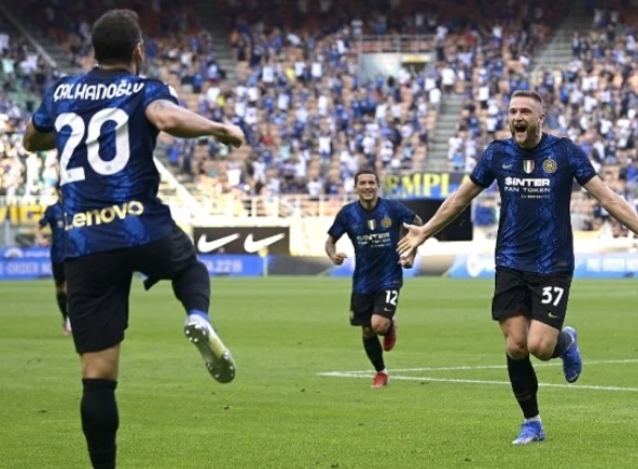  AC米兰新援首秀惊艳，锋线火力全开  